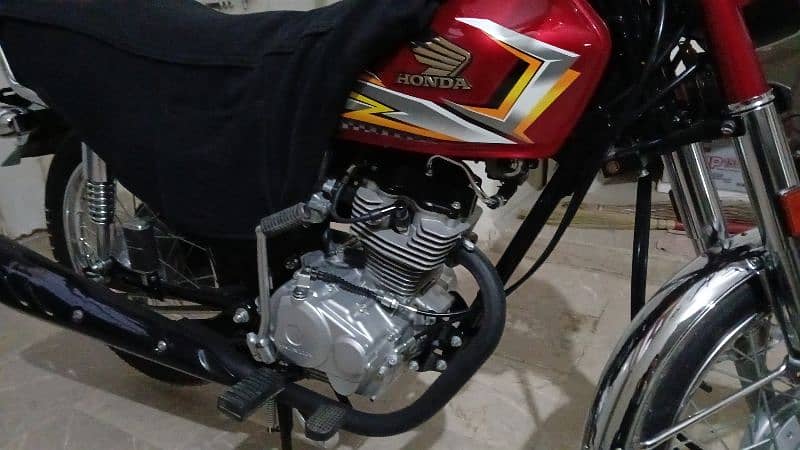 HONDA CG 125 RED UNREGISTERED 8