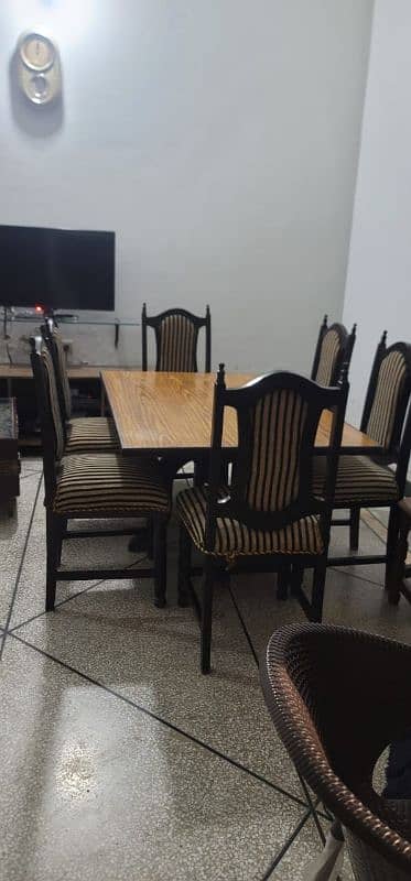 dining table with chairs 2