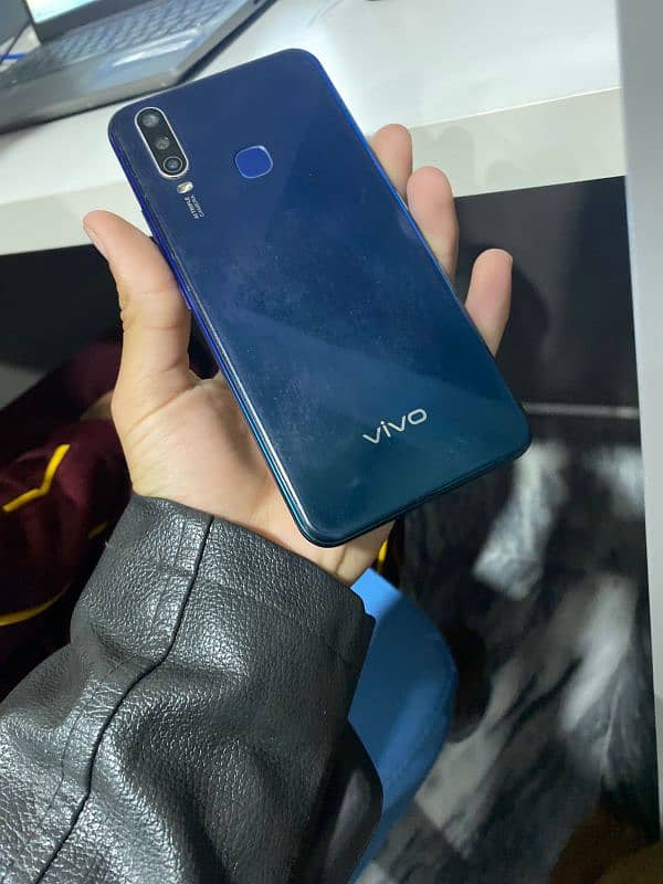 vivo y15 1