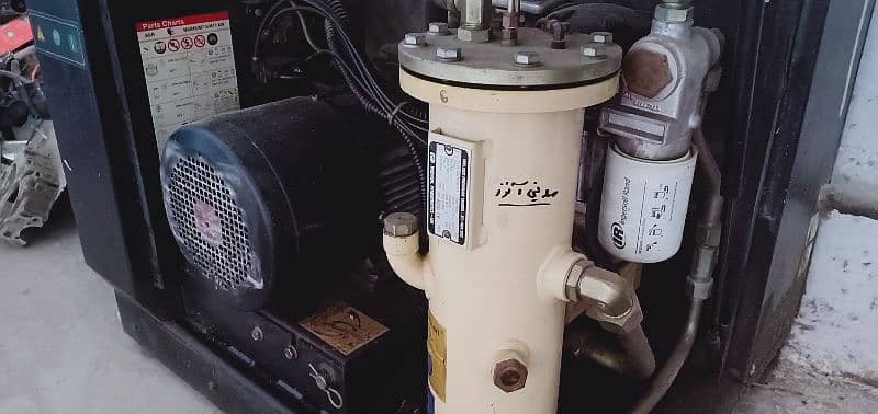 11 House Power Air Compressor 2