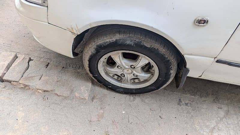 Suzuki Cultus VXR 2007 white color 4