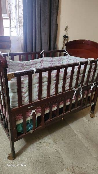 Tinnies Baby Cot Bed 1