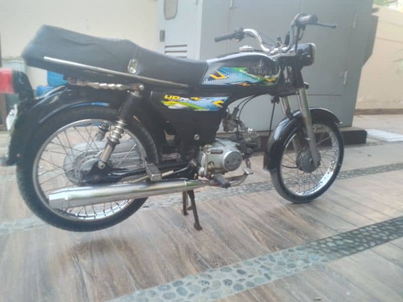 unique bike model 2014 condition 10by 09 all ok price 48000 2