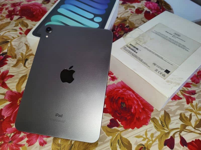 ipad mini 6 64GB urgent sale 3