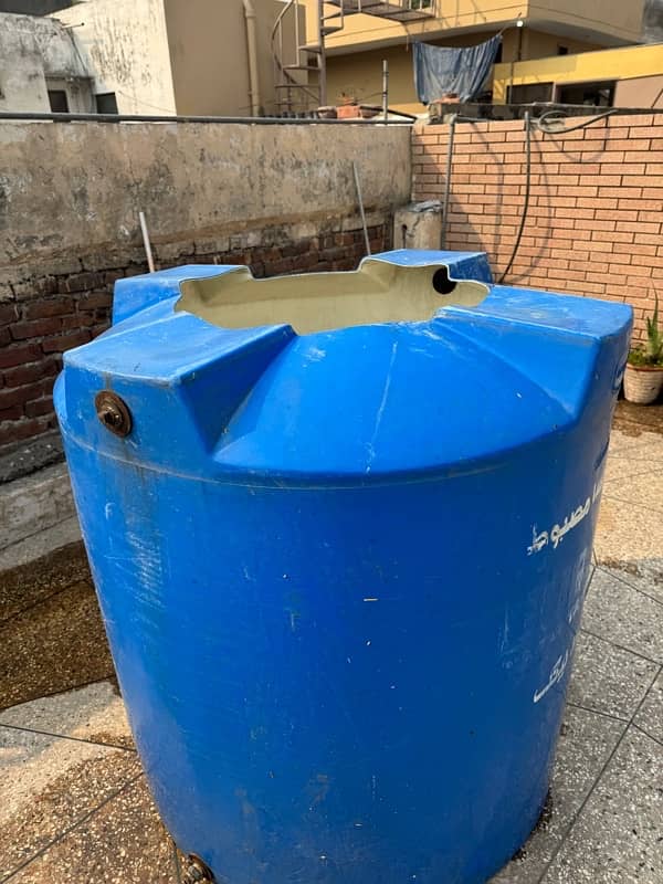 DURA TANK 300 GAL 100% NO LEAKAGE 7