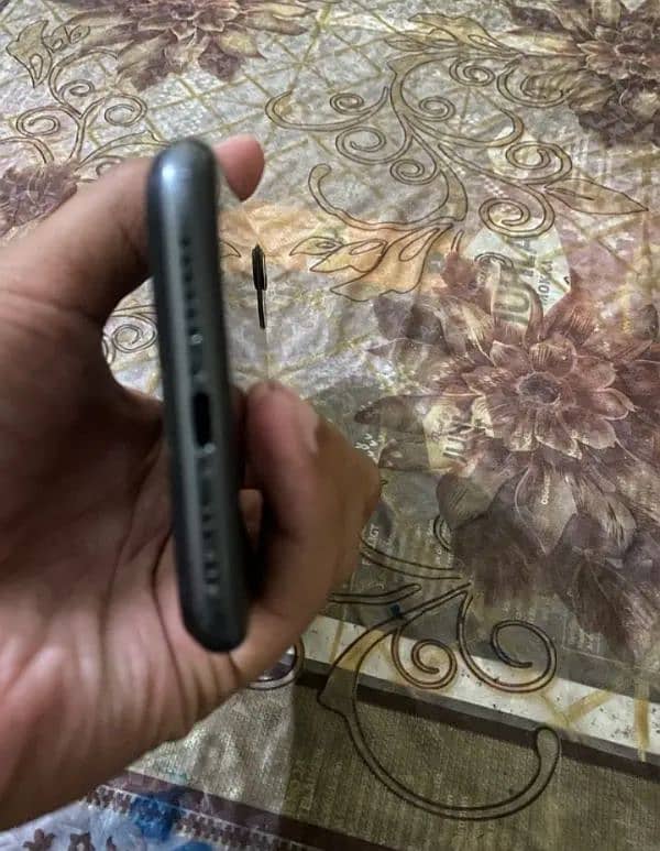 iphone 11Jv 64GB 0