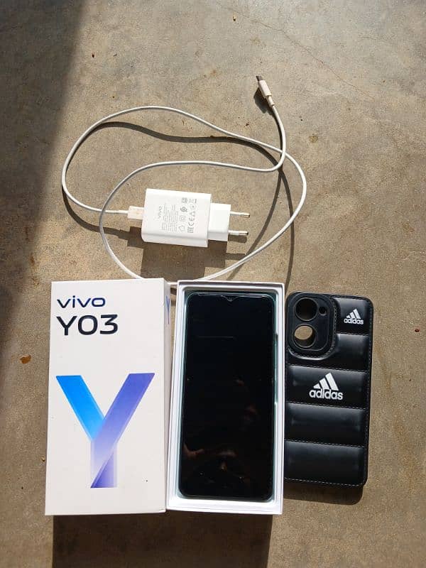 Vivo Y03 0