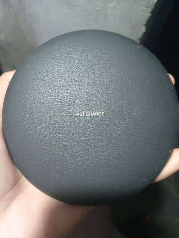 Samsung wireless charger 1