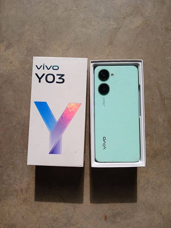 Vivo Y03 0