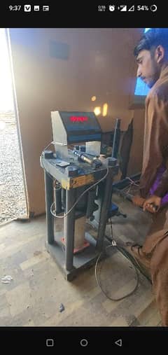 Concrete Cylinder testing machine