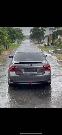 universal ducktail spoiler