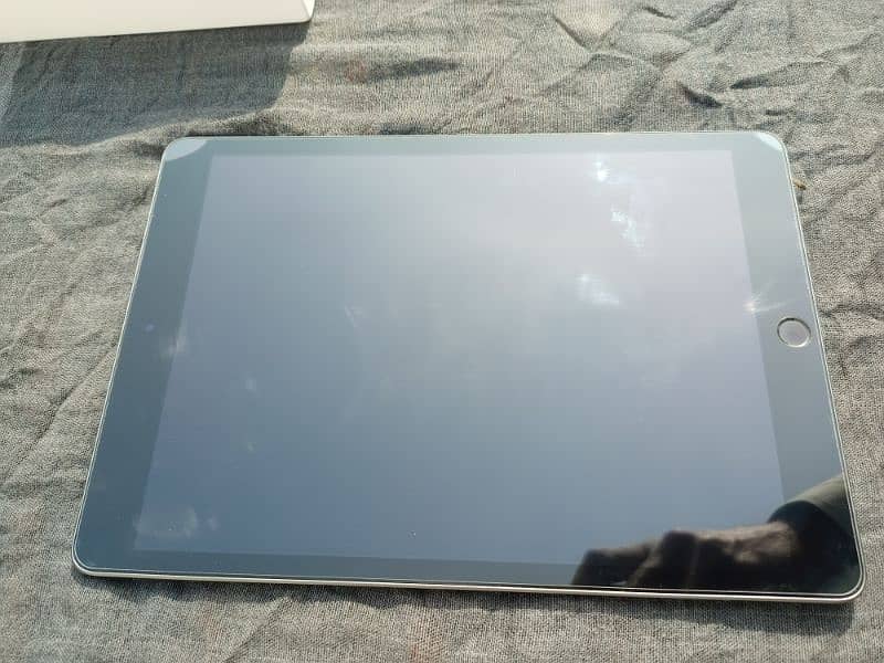 Apple iPad 9th Generation For Sale 11