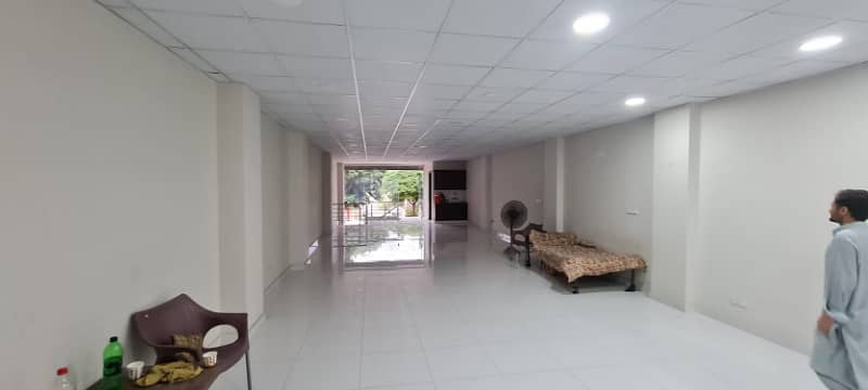 1600 Sq ft Commercial Space Available For Rent Ideally Located In G-8 Islamabad. 4