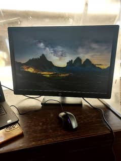 HP E242 24-inch EliteDisplay Monitor