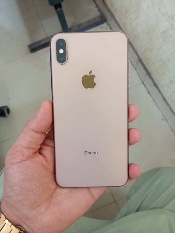 approved Good condition xs max 256  gp pta approved face i’d ok hai 0