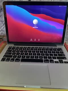 Macbook pro Mid 2014 Retine , 8GB , 256GB SSD 1.5GB Graphics