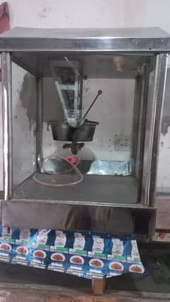 Pakoon neaklne wali machine koi falt nai AC-DC ivatar sath