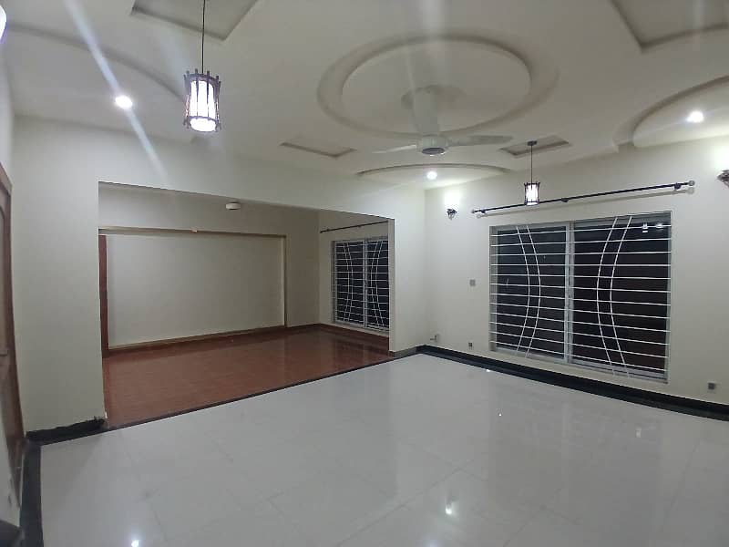 1 kanal brand new upar portion for rent DHA phase 2 14