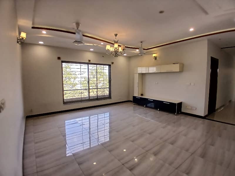 1 Kanal Ground Portion For Rent DHA Phase 2 7