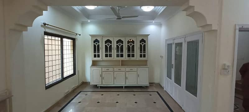 500 Sq Yd House For Rent F8 12