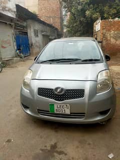 Toyota Vitz 2013