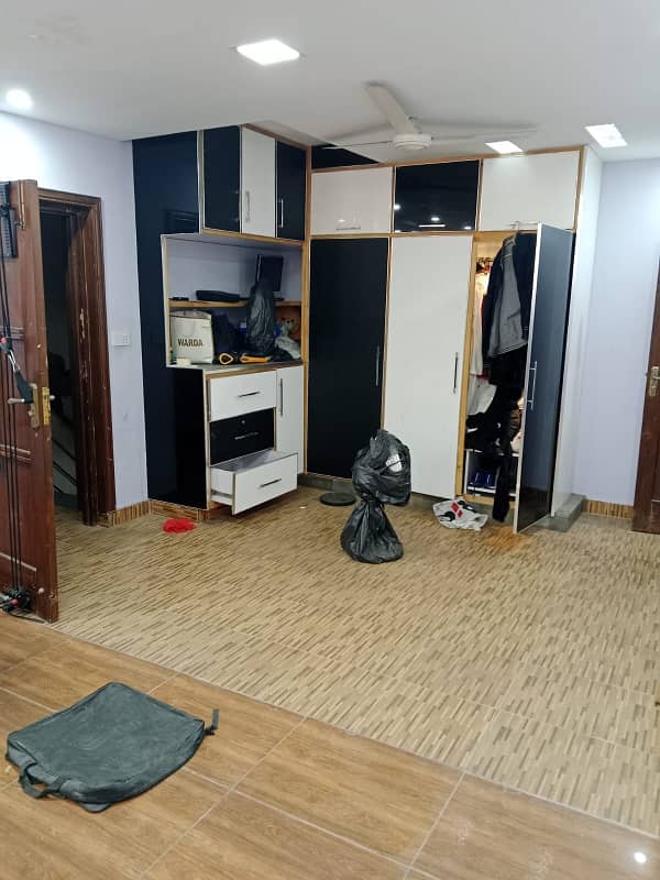 5 Marla Tile Flooring House Available For Rent In Johar Town P Block 15