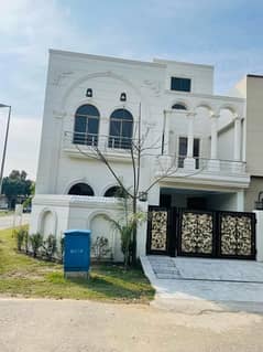 8 Marla Owner Build House Available For Sale Very Good Condition