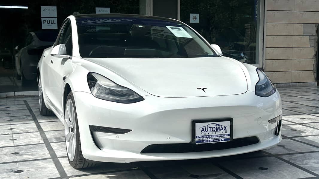 Tesla Model 3 - Dual Motor Range - 2020 1