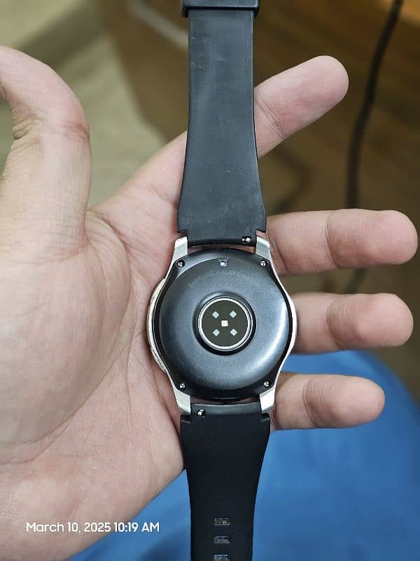 Samsung Galaxy Watch 46mm 8