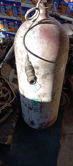 CNG CYLINDER 22