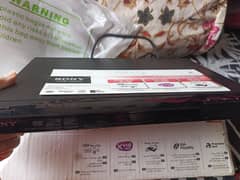 Sony DVD player with Usb pot