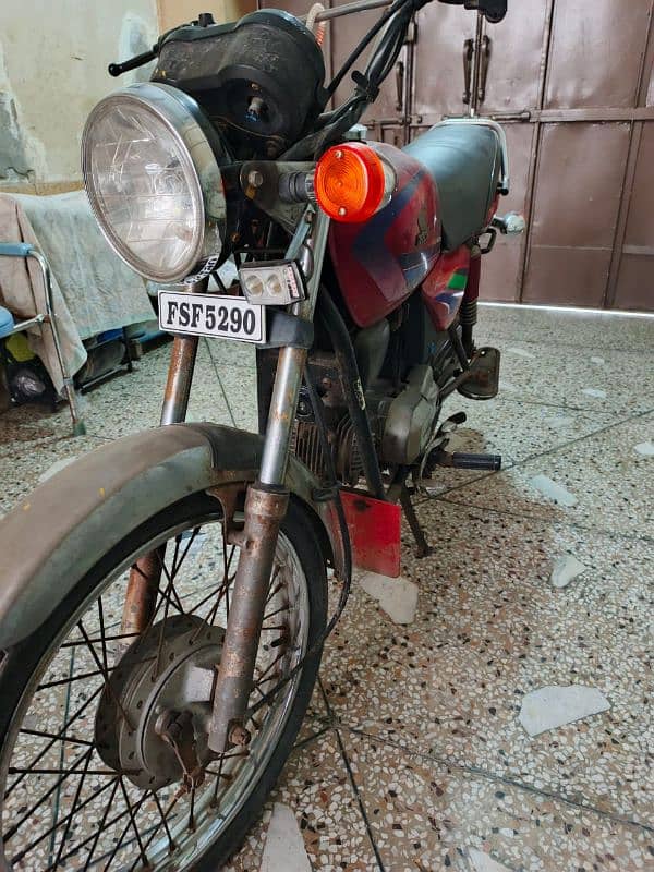 Honda 100cc at reasonable price 1