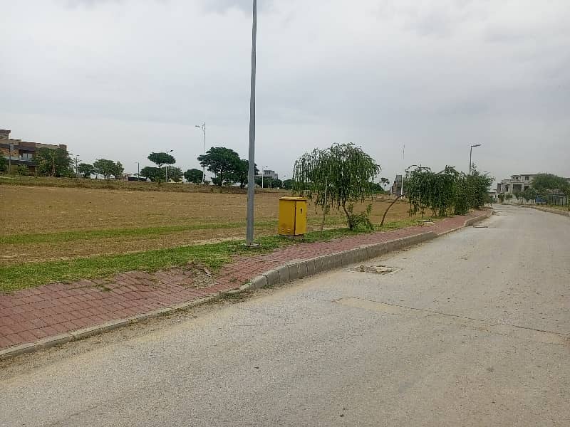 Develop Plot For Sale in Bahria Town Rawalpindi Phase 8 0