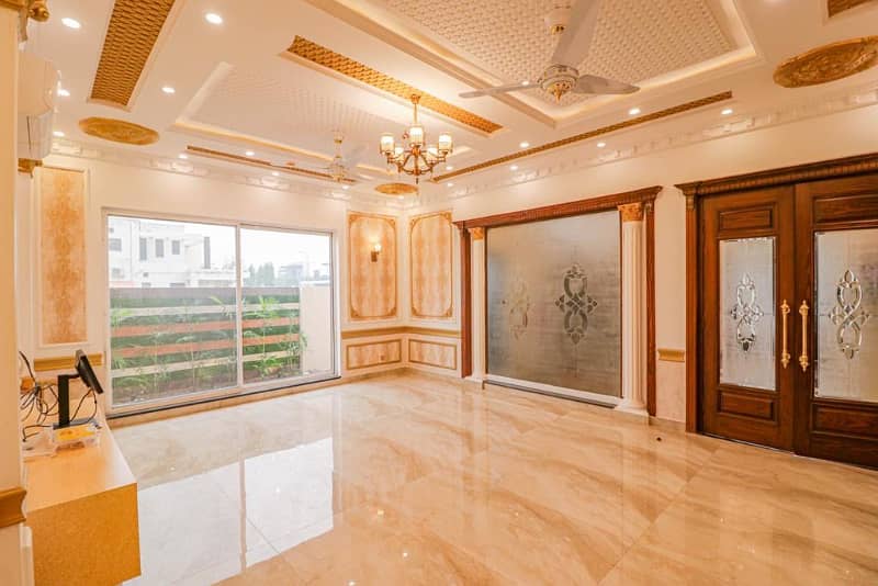 10 Marla Luxury Designer House for Rent in DHA Phase 5 4 Beds, Drawing Room & More! 7