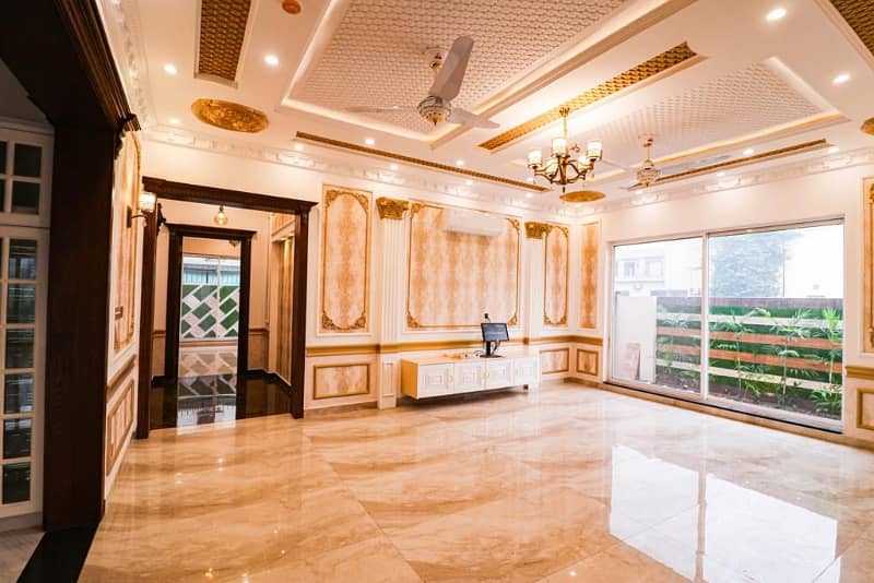 10 Marla Luxury Designer House for Rent in DHA Phase 5 4 Beds, Drawing Room & More! 8