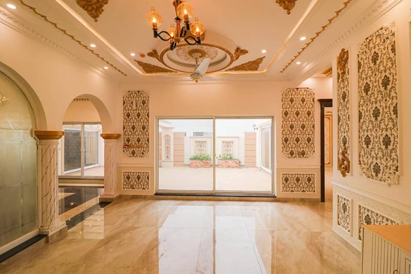 10 Marla Luxury Designer House for Rent in DHA Phase 5 4 Beds, Drawing Room & More! 12