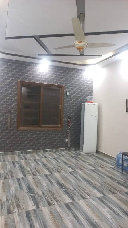 Prime Location 250 Square Yards House Available In Shaheed Millat Road For sale 3