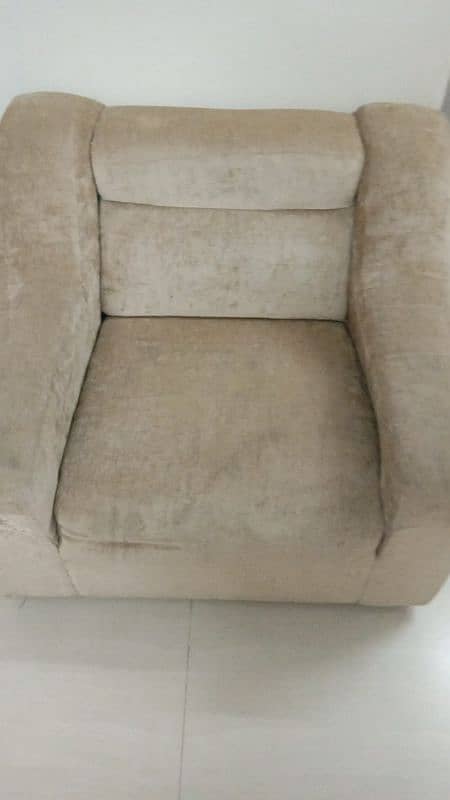 8/10 Condition Sofa Set 1