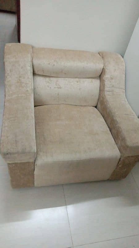 8/10 Condition Sofa Set 2