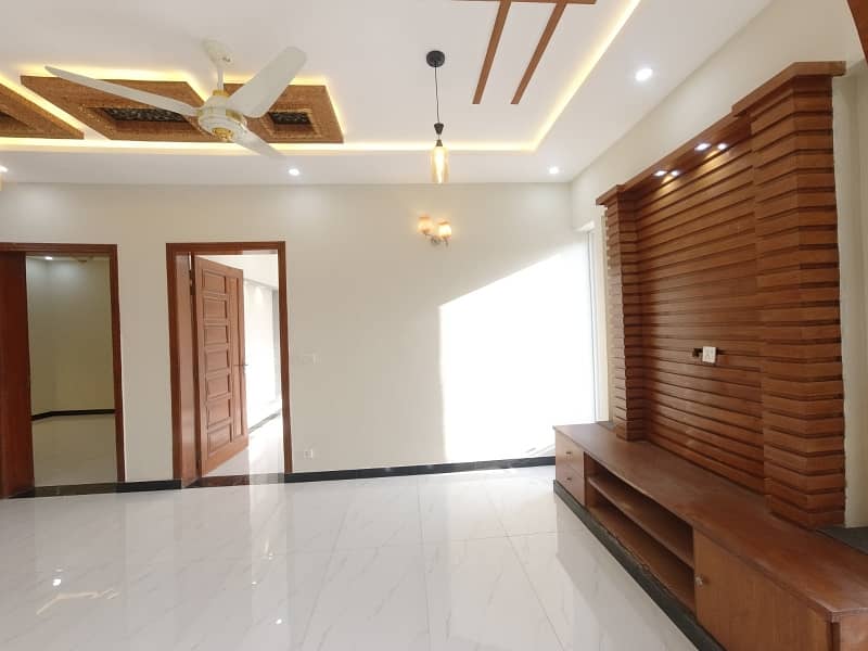 Beautiful Corner House For Sale 24