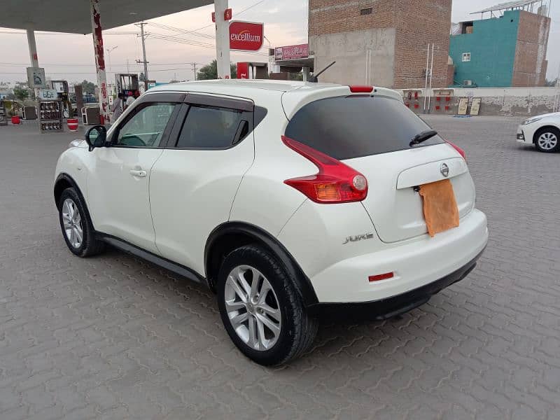 Nissan Juke 2010 almost original 3