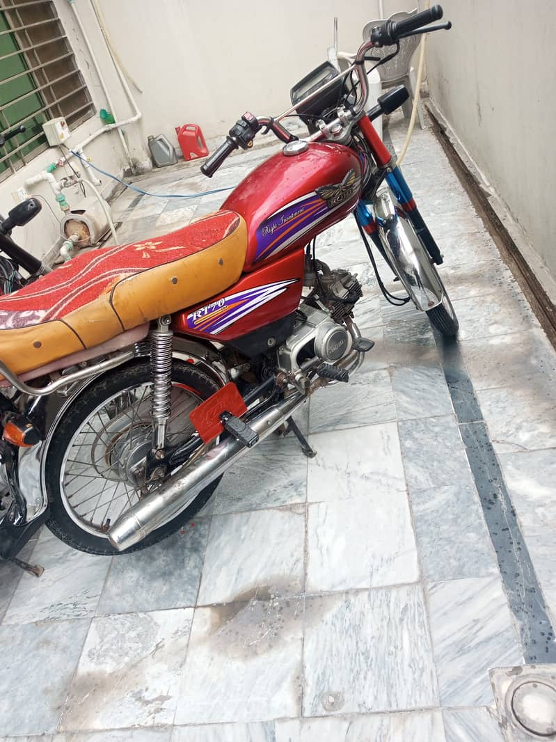 Bike for sell enginewise ok other condition see in pics 3