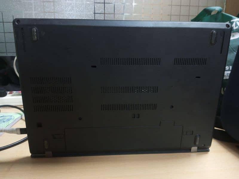 Lenovo T480 Laptop 4