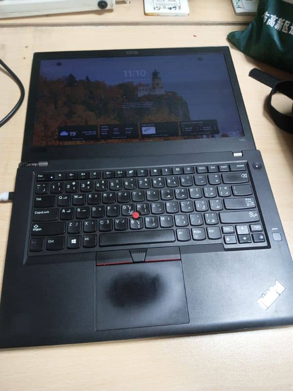 Lenovo T480 Laptop 5