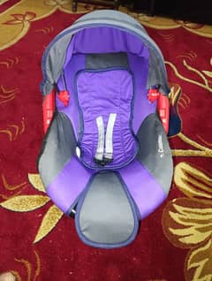 Baby Carrier (Small Sleeping Cot/Infants Car Seat)