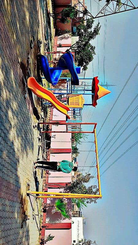 indoor swings/playland/play area/ kids play land/ kids slides/kids rid 4