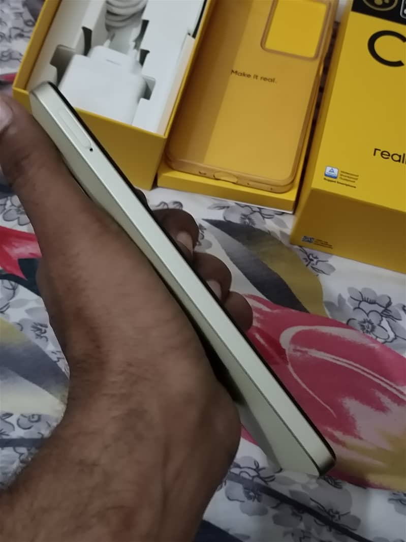 Realme c75 8+128gb with box charger 2