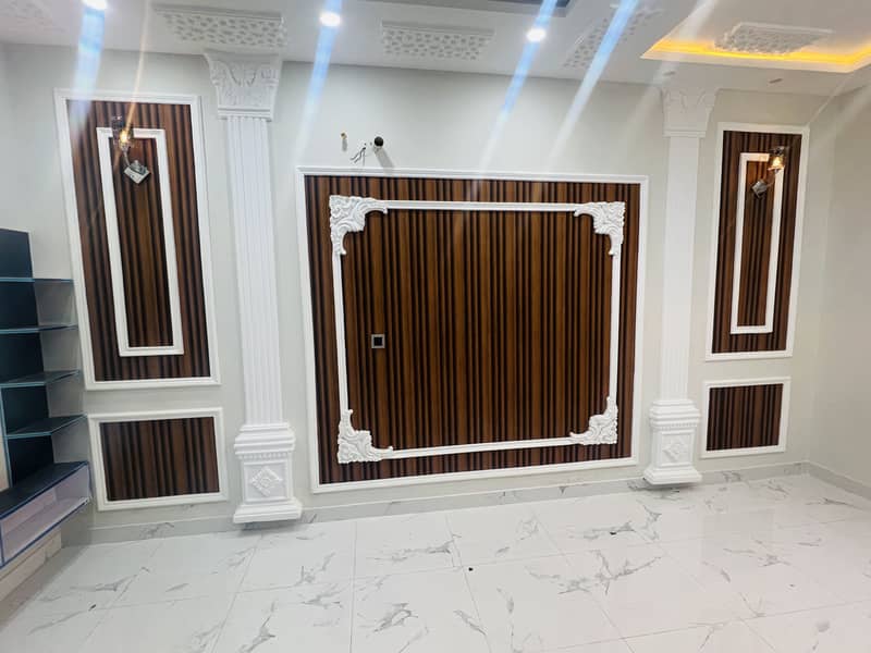 Prime Location Al Haram Garden House For Sale Sized 3 Marla 14