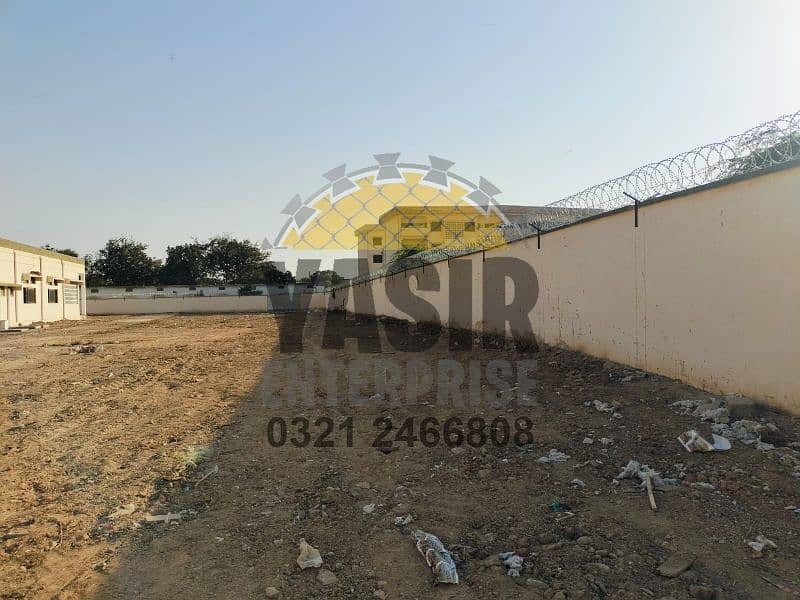 Chain link boundary wall fabrication - Razor & barbed wire - Security 13