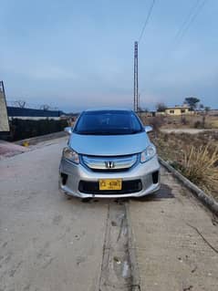 Honda Freed 2012